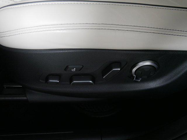 Photo of 2023 Brunswick Green Genesis GV70