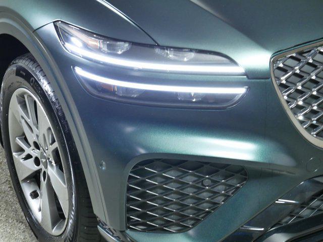 Photo of 2023 Brunswick Green Genesis GV70