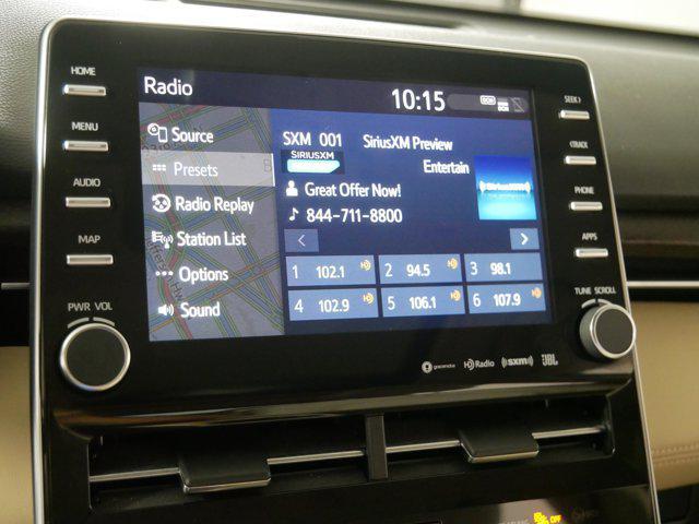 Photo of 2019 Wind Chill Pearl Toyota Avalon