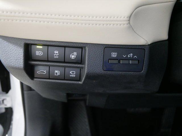 Photo of 2019 Wind Chill Pearl Toyota Avalon