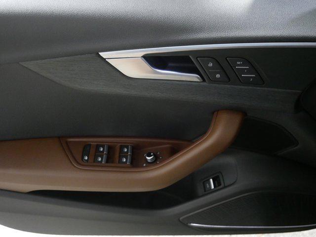 Photo of 2017 Mythos Black Metallic Audi A4