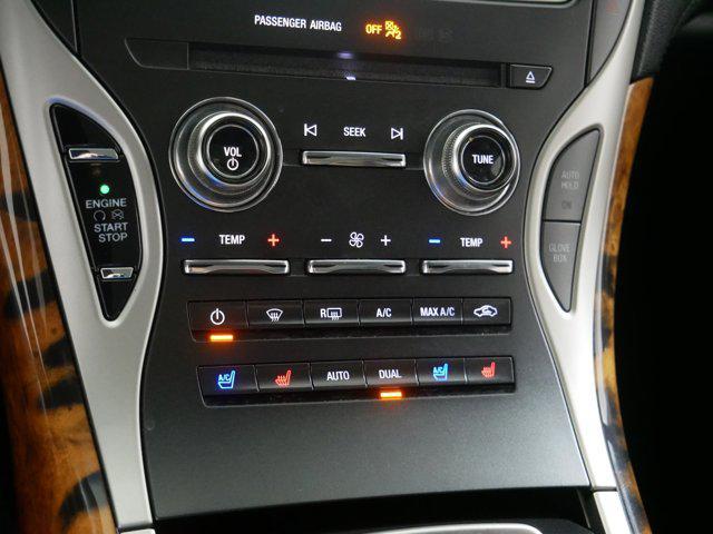 Photo of 2017 Ingot Silver Metallic Lincoln MKX