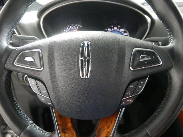 Photo of 2017 Ingot Silver Metallic Lincoln MKX