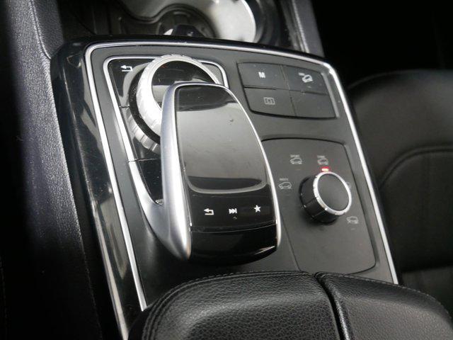 Photo of 2018 designo Cardinal Red Metallic Mercedes-Benz GLE 350