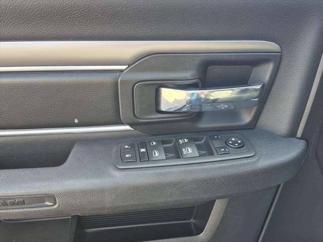 Photo of 2022 Hydro Blue Pearlcoat RAM 1500 Classic