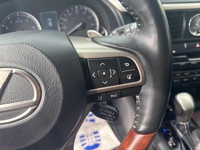 Photo of 2020 Eminent White Pearl Lexus RX 350