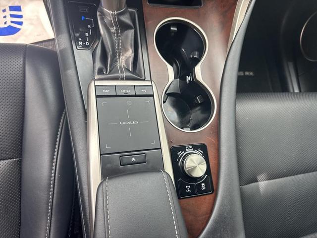 Photo of 2020 Eminent White Pearl Lexus RX 350