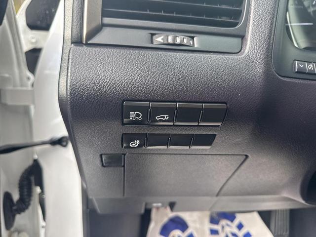 Photo of 2020 Eminent White Pearl Lexus RX 350