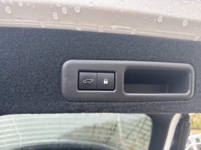 Photo of 2020 Eminent White Pearl Lexus RX 350