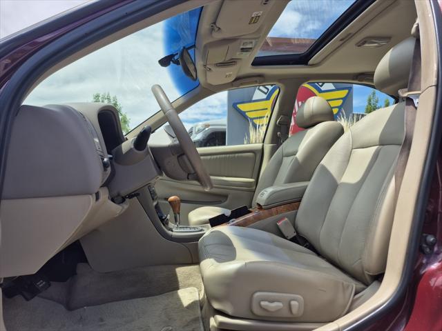 Photo of 2002 Royal Ruby INFINITI I35