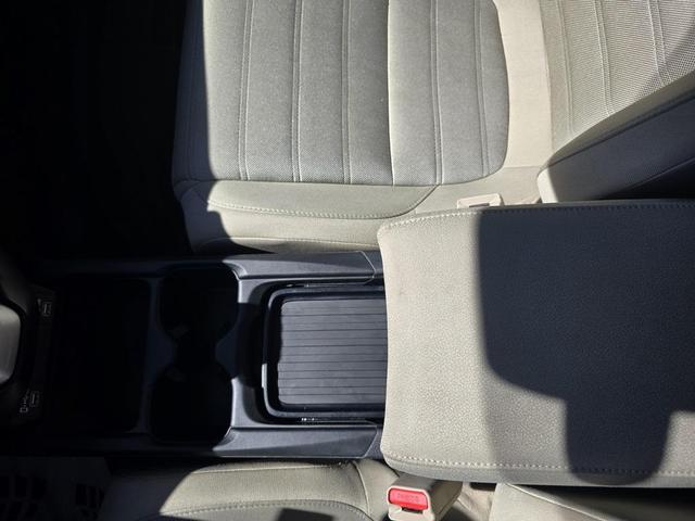 Photo of 2021 Platinum White Pearl Honda CR-V