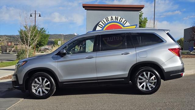 Photo of 2019 Lunar Silver Metallic Honda Pilot