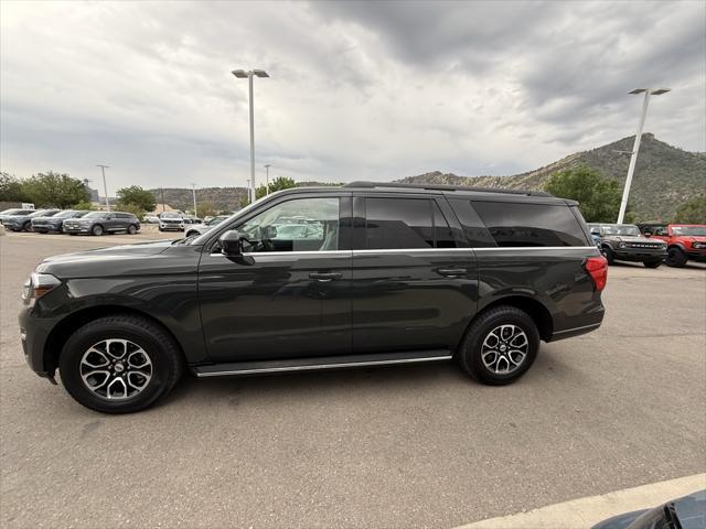 Photo of 2023 Forged Green Metallic Ford Expedition Max