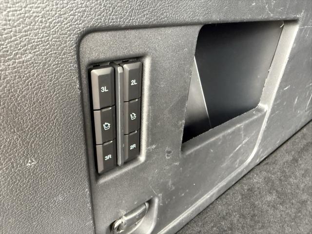 Photo of 2023 Forged Green Metallic Ford Expedition Max