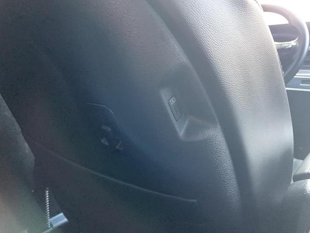 Photo of 2023 Sapphire Blue Kia Sportage