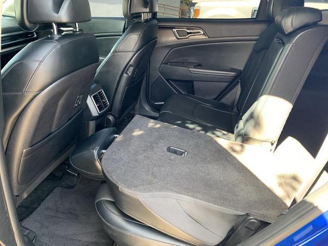 Photo of 2023 Sapphire Blue Kia Sportage