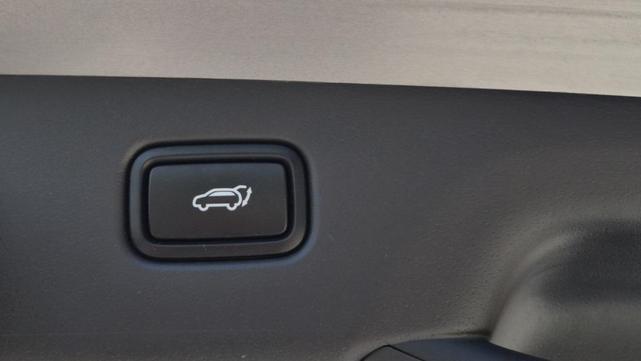 Photo of 2023 Steel Gray Kia Niro EV