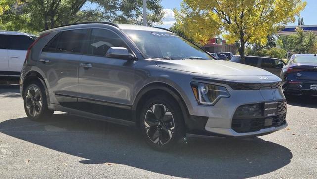 Photo of 2023 Steel Gray Kia Niro EV