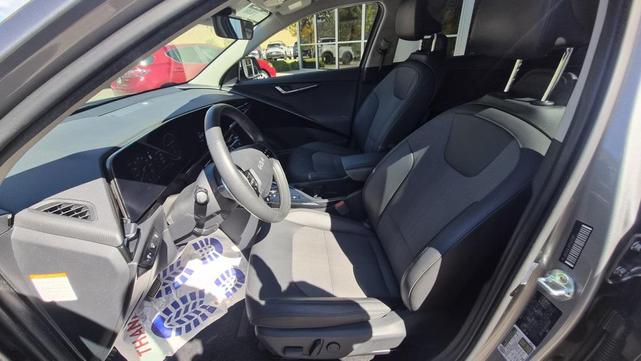Photo of 2023 Steel Gray Kia Niro EV