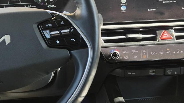 Photo of 2023 Steel Gray Kia Niro EV