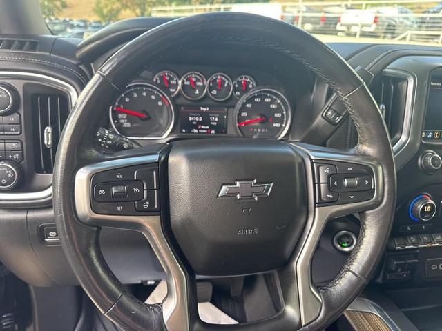 Photo of 2021 Black Chevrolet Silverado 1500