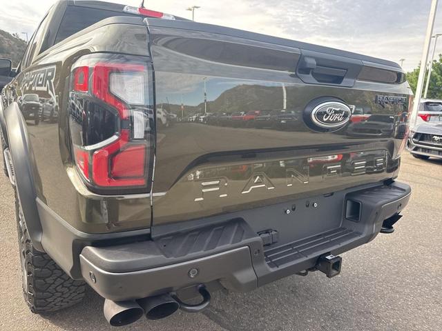 Photo of 2024 Green Metallic Ford Ranger
