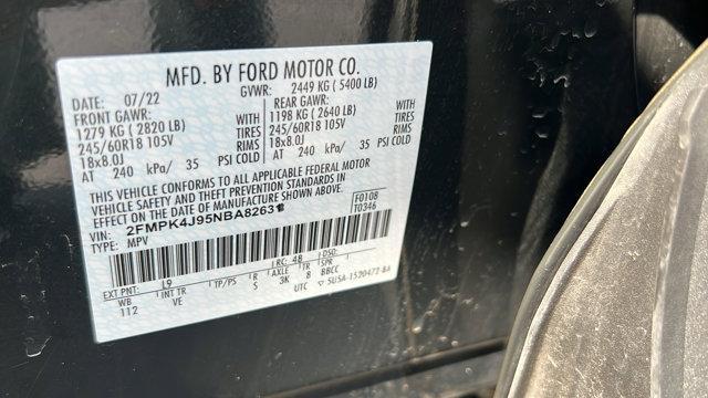 Photo of 2022 Forged Green Metallic Ford Edge