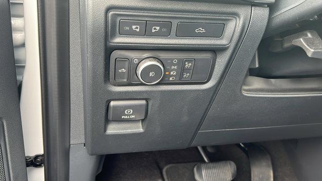 Photo of 2021 Oxford White Ford F-150