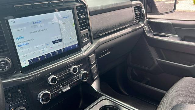 Photo of 2021 Oxford White Ford F-150