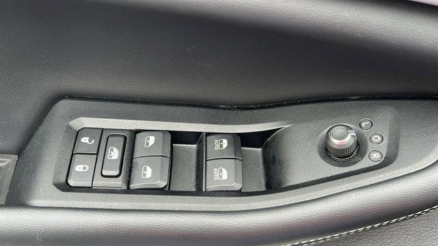 Photo of 2024 Silver Zynith Jeep Grand Cherokee L