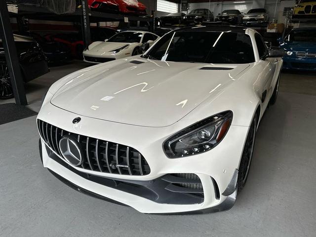Photo of 2018 White Mercedes-Benz AMG GT