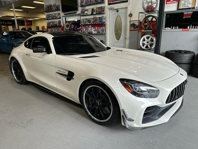 Photo of 2018 White Mercedes-Benz AMG GT
