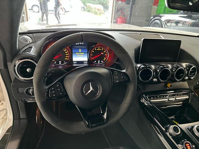 Photo of 2018 White Mercedes-Benz AMG GT
