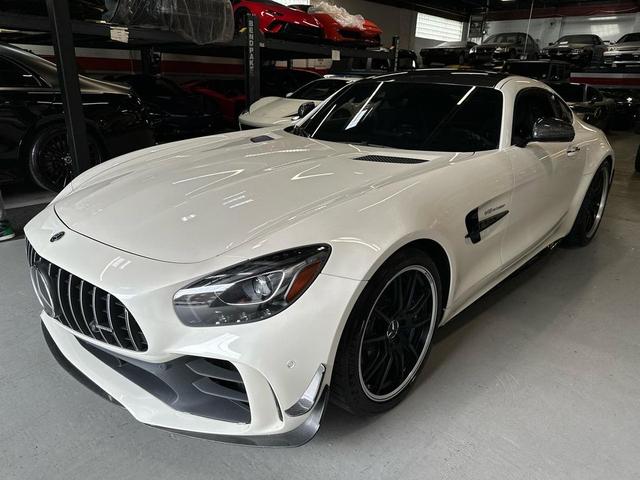 Photo of 2018 White Mercedes-Benz AMG GT