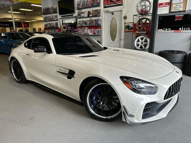 Photo of 2018 White Mercedes-Benz AMG GT