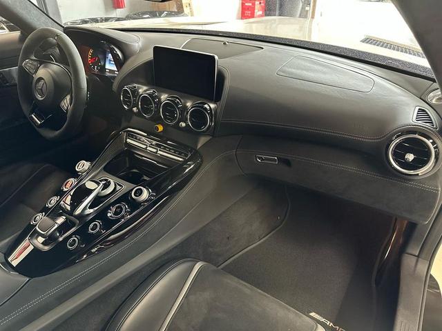 Photo of 2018 White Mercedes-Benz AMG GT