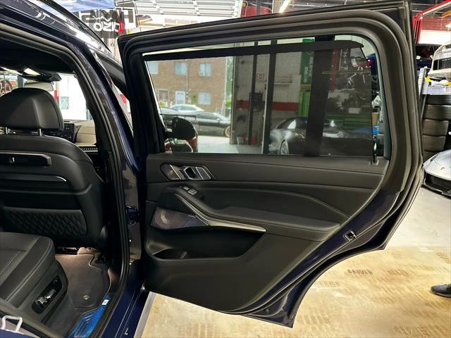 Photo of 2025 Purple BMW ALPINA XB7