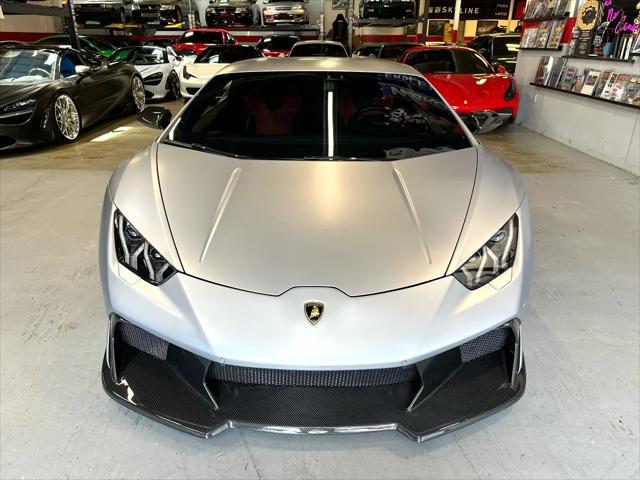 Photo of 2017 Silver Lamborghini Huracan