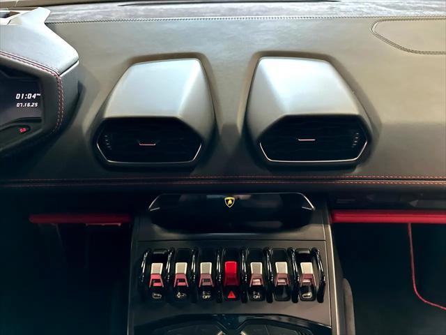 Photo of 2017 Silver Lamborghini Huracan