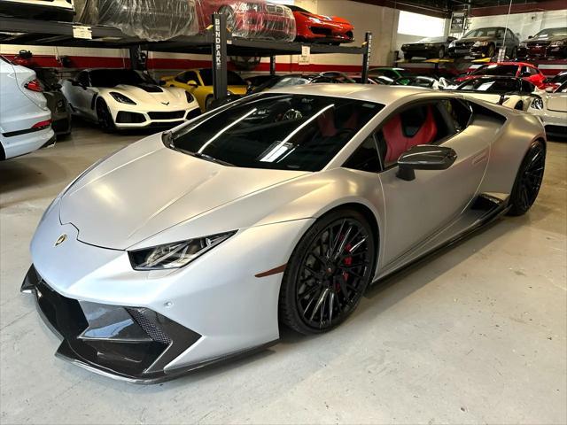 Photo of 2017 Silver Lamborghini Huracan