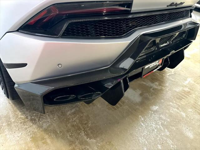 Photo of 2017 Silver Lamborghini Huracan