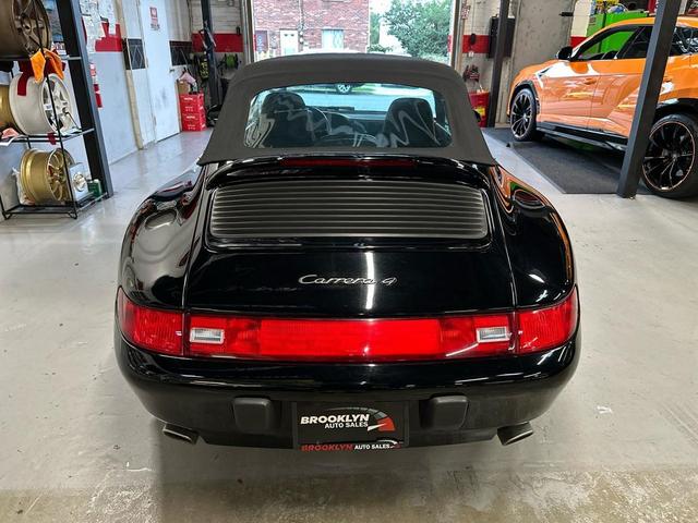 Photo of 1996 Black Porsche 911
