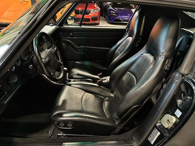 Photo of 1996 Black Porsche 911