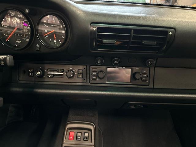 Photo of 1996 Black Porsche 911