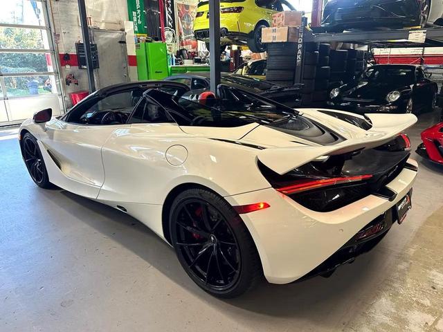 Photo of 2020 White McLaren 720S