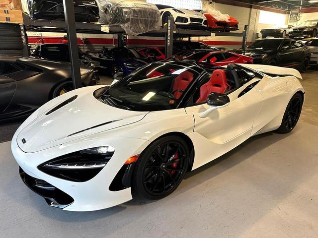 Photo of 2020 White McLaren 720S