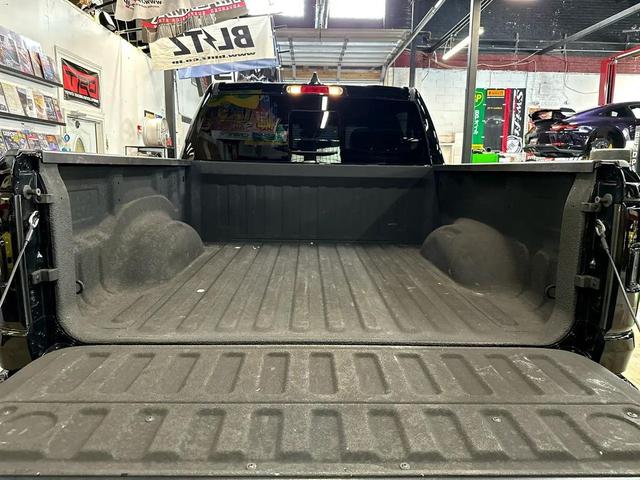 Photo of 2021 Black RAM 1500