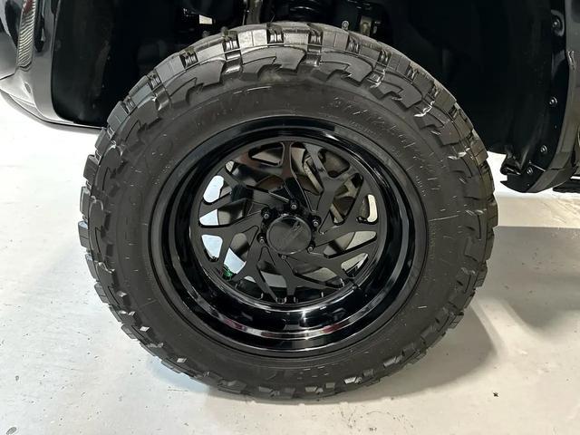 Photo of 2021 Black RAM 1500