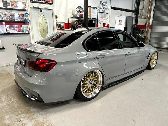 Photo of 2018 Gray BMW M3