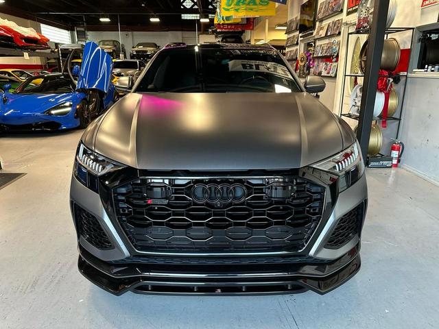 Photo of 2021 Black Audi RS Q8